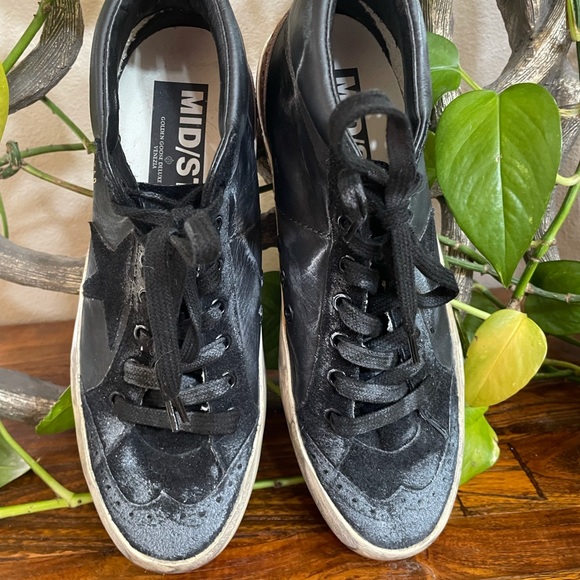 COPY - Brand New Golden Goose GGDB Mid/Star Sneakers. - Picture 5 of 8